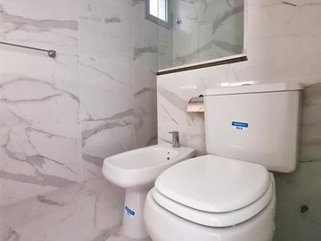 Venta departamento de 1 dormitorio con balcón a estrenar en zona río