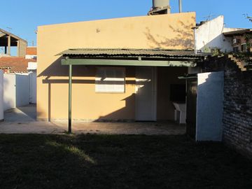 Importante Inversion sobra tuya 25 con 2 casas