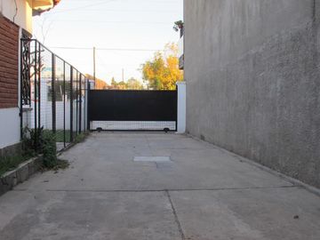 Importante Inversion sobra tuya 25 con 2 casas