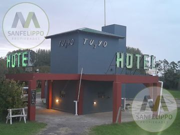 Hotel en VENTA - Chascomús - Ruta 2 km 109