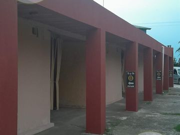 Hotel en VENTA - Chascomús - Ruta 2 km 109
