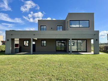 Casa en Venta en San Simon