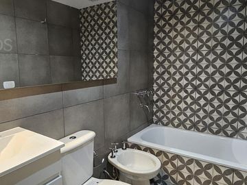 Venta Departamento 2 Ambientes Balcón Haedo