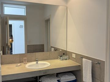 Excelente Casa - Las Lomas de San Isidro