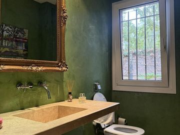 Excelente Casa - Las Lomas de San Isidro