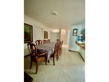 Casa/lote en Laureles.