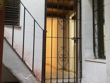 VENTA DEPARTAMENTO  3 AMBIENTES  IMPECABLE  PB CON PATIO Y ENTREPISO   BALVANERA- CAPTAL FEDERAL