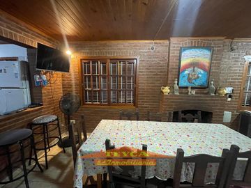 ALQUILER ANUAL, Casa 4 amb- Mar de ostende, Pinamar