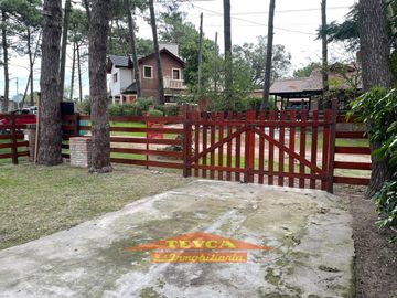 ALQUILER ANUAL, Casa 4 amb- Mar de ostende, Pinamar