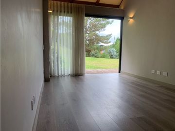 Venta de Casa en El Retiro en Parcelacion Sector Puro Cuero