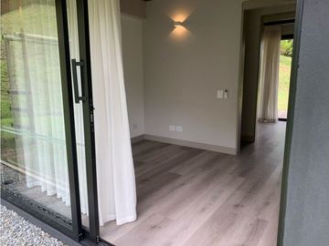 Venta de Casa en El Retiro en Parcelacion Sector Puro Cuero