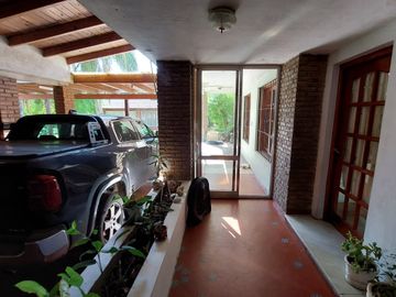 Venta propiedad en Funes, inversión oportunidad de negocio.