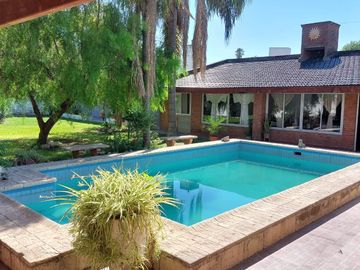 Venta propiedad en Funes, inversión oportunidad de negocio.
