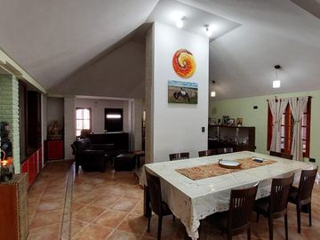 Venta propiedad en Funes, inversión oportunidad de negocio.