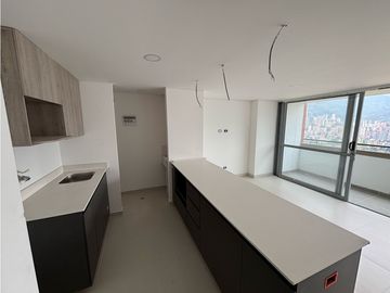 Apartamento para estrenar en Suramérica, Itagüí