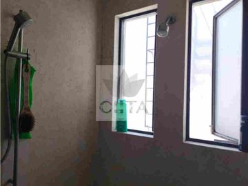 EXCLUSIVA RESIDENCIA EN PRADO LARGO, CON BUENOS ACABADOS
