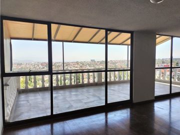 ACOGEDORA CASA CON VIGILANCIA Y HERMOSAS VISTAS