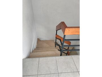 ACOGEDORA CASA CON VIGILANCIA Y HERMOSAS VISTAS