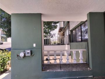 ACOGEDORA CASA CON VIGILANCIA Y HERMOSAS VISTAS