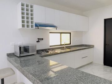 CASA DE 3 RECÁMARAS EN ZONA SUR DE CANCÚN. ENTREGA INMEDIATA