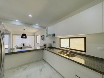 CASA DE 3 RECÁMARAS EN ZONA SUR DE CANCÚN. ENTREGA INMEDIATA