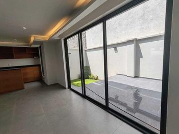 Casa en Moncayo, Zona Esmeralda
