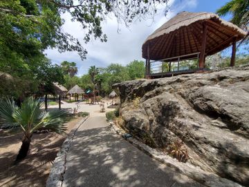 CASA EN VENTA EN RIVIERA MAYA PUERTO MORELOS CON 4 RECÁMARAS ALBERCA PRIVADA