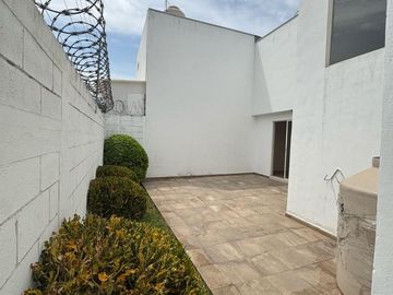 CASA VENTA LA LAGRIMA CARRETERA NACIONAL MONTERREY