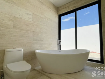 CASA VENTA MÉRIDA, 22 RESIDENCIAS EN BELLAVISTA, UNA PLANTA, MODELO B, DZITYÁ.