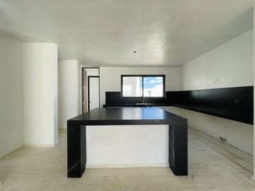 CASA EN VENTA UNA PLANTA, SERENITY CON 4 RECÁMARAS Y ALBERCA, MÉRIDA, DZITYÁ