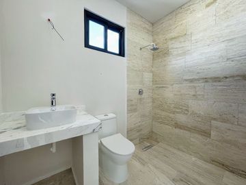 CASA EN VENTA UNA PLANTA, SERENITY CON 4 RECÁMARAS Y ALBERCA, MÉRIDA, DZITYÁ
