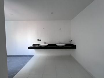 CASA EN VENTA MÉRIDA, CASA MINÚ, 611M2, 4 HABITS, DZITYÁ, ENTREGA INMEDIATA