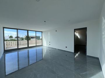 CASA EN VENTA MÉRIDA, CASA MINÚ, 611M2, 4 HABITS, DZITYÁ, ENTREGA INMEDIATA