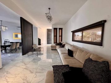 CASA VENTA MÉRIDA, 5 RECÁMARAS, ESQUINA, AMUEBLADA, 532M2, CASA BLACK DZITYÁ.