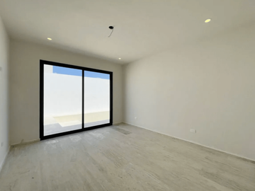 CASA EN VENTA UNA PLANTA, SERENITY CON 4 RECÁMARAS Y ALBERCA, MÉRIDA, DZITYÁ
