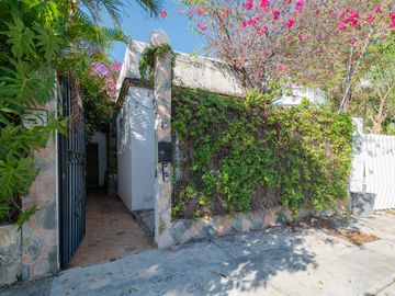 Casa en Venta en Barracuda, SM 3, Av. Bonampak, Cancún