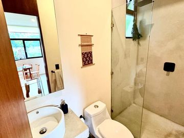 Reventa Departamento Garden con 2 Recámaras Lock-Off y Jardín Privado – Tuane Tulum
