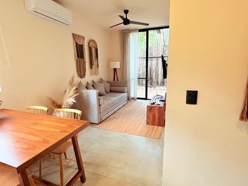 Reventa Departamento Garden con 2 Recámaras Lock-Off y Jardín Privado – Tuane Tulum