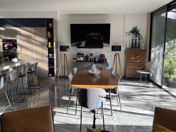 CASA EN VENTA EN EL COUNTRY CLUB DE 3 NIVELES