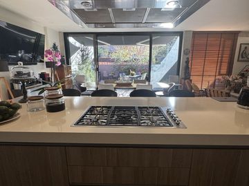 CASA EN VENTA EN EL COUNTRY CLUB DE 3 NIVELES