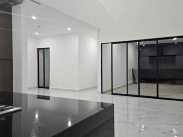 CASA EN VENTA EN PRIVADA RESIDENCIAL ZENDERA EN CONKAL, YUCATAN