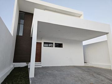 CASA EN VENTA EN PRIVADA RESIDENCIAL ZENDERA EN CONKAL, YUCATAN