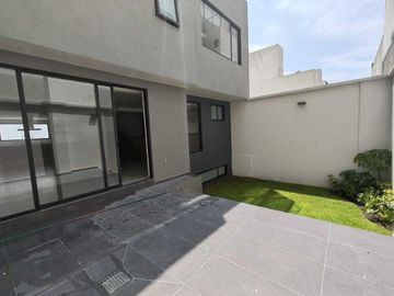 Casa en Moncayo, Zona Esmeralda
