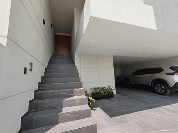 Casa en Moncayo, Zona Esmeralda