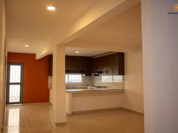 Hermosa casa en venta en una de las mejores zonas céntricas de colima
