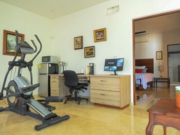 Hermosa casa en Real Santa Barbara