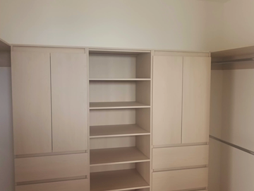 Casa 3 niveles Frente a parque Infantil Dominio Cumbres
