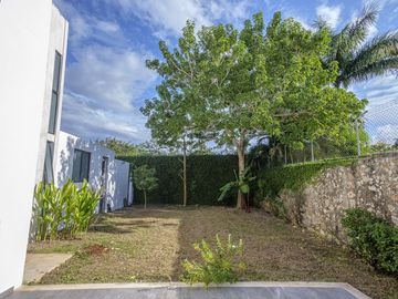 CASA EN VENTA CONKAL