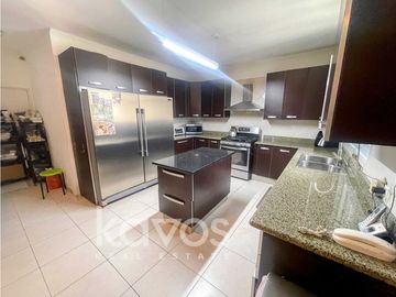 RENOVADO - PENTHOUSE LISTO PARA MUDARSE - COSTA PACIFICA
