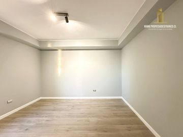 VIÑA VENTA DEPARTAMENTO REMODELADO 4D 3B 5TO SECTOR REÑACA